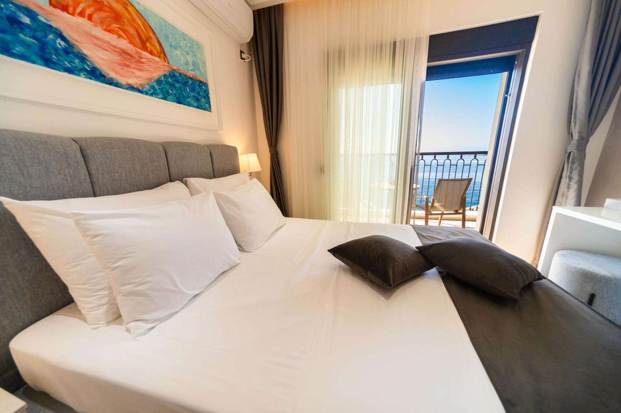 Exclusive Hotel ブドヴァ エクステリア 写真